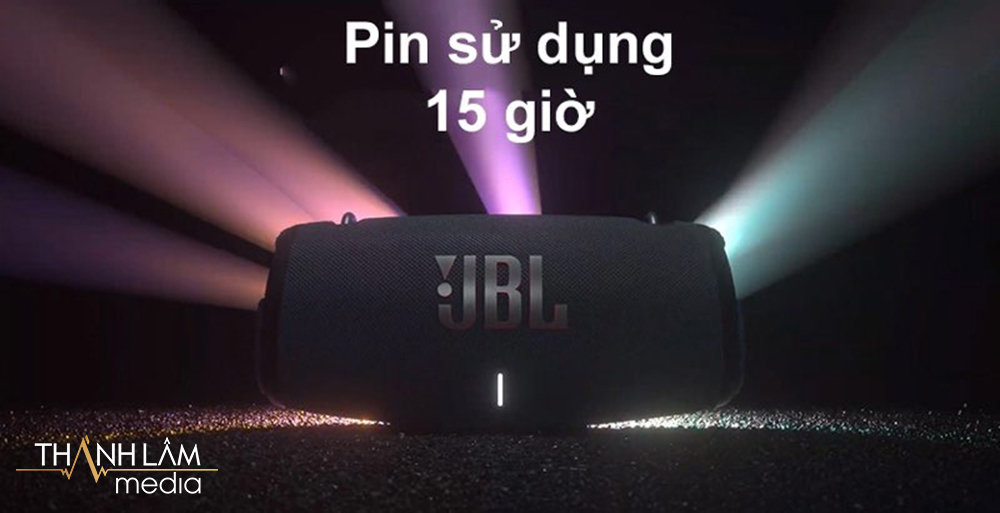 Tích hợp pin sạc đủ để chơi nhạc trong 15 giờ, loa JBL Xtreme 3 sẽ giữ âm thanh bên bạn suốt ngày dài